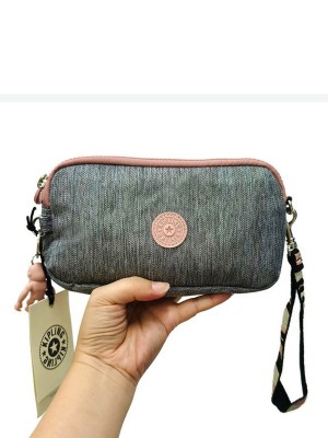 KP058*ORIGINAL KIPLING LOWIE POUCH WRISTLET KP058*ORIGINAL KIPLING LOWIE POUCH WRISTLET